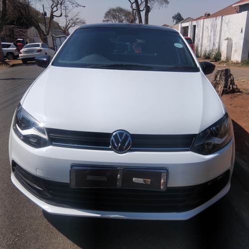Volkswagen (VW) Polo Vivo 1.4 Hatch Comfortline 5 Door