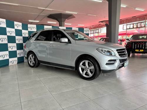 Mercedes Benz ML 500 Blue Efficiency