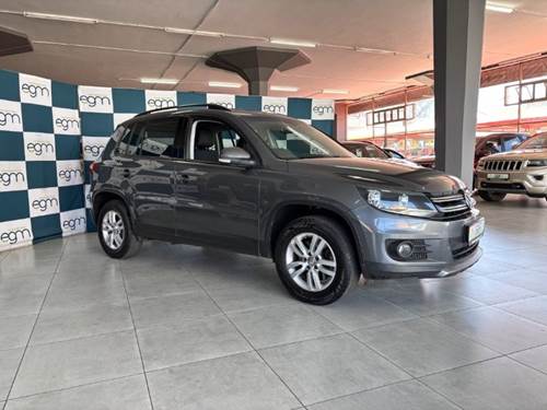 Volkswagen (VW) Tiguan II 1.4 TSi BlueMotion Trend and Fun (90 kW)