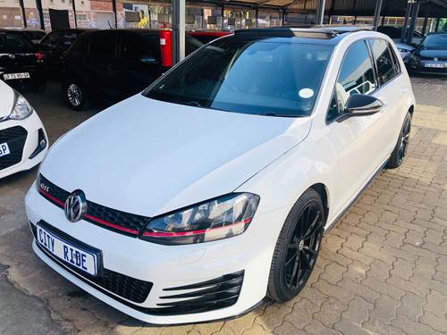Volkswagen (VW) Golf 7 GTi 2.0 TSi DSG