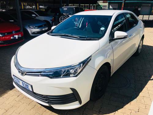 Toyota Corolla 1.3 Esteem