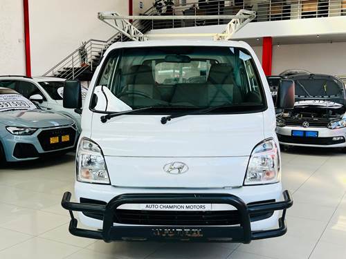 Hyundai H100 2.6 D Chassis Cab