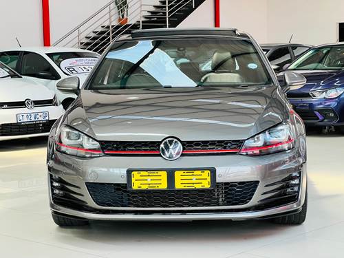 Volkswagen (VW) Golf 7 GTi 2.0 TSi DSG
