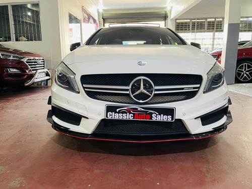 Mercedes Benz AMG A45 