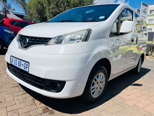Nissan NV 200 1.5 dCi Visia 7-Seater
