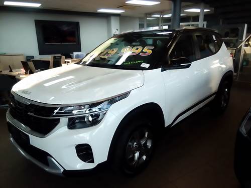 Kia Seltos 1.5 LX CVT