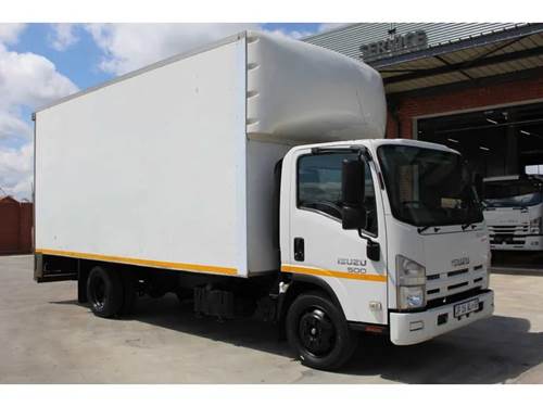 Isuzu NQR 500- AMT - Van Body