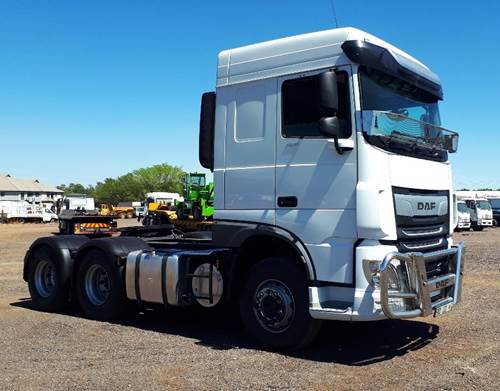 D A F XF480 FTT DD SR Air SLC E3 Lean T/T 6x4 (BAB1003)