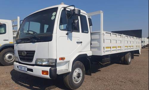 Nissan UD 60 