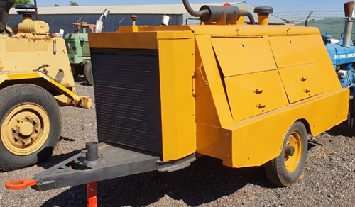 Ford D-Series 250CFM (Construction)