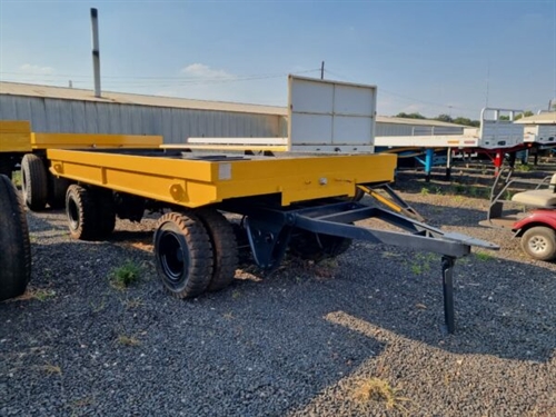 Custom 5M Drawbar Trailer