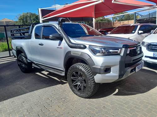 Toyota Hilux 2.8 GD- 6 RB Legend Extra Cab Auto