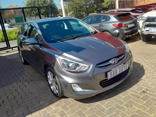 Hyundai Accent V 1.6 Fluid Auto