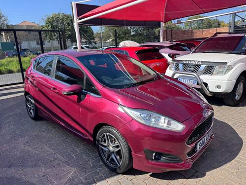 Ford Fiesta 1.0 EcoBoost Titanium 5 Door