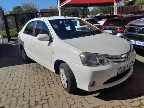 Toyota Etios 1.5 Xi Sedan