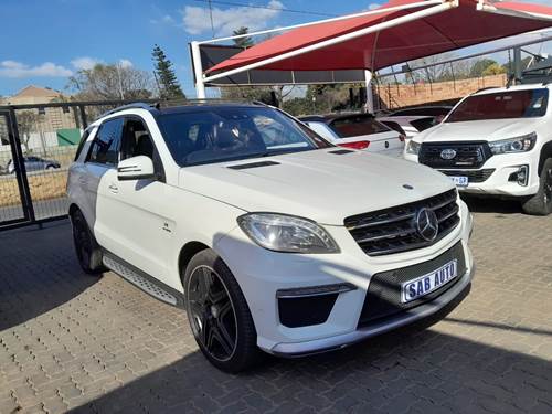 Mercedes Benz ML 63 AMG (375 kW) Speedshift 7G-Tronic