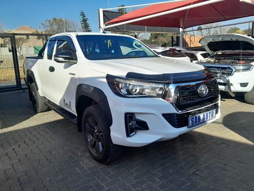 Toyota Hilux 2.4 GD-6 RB SRX Extra Cab 