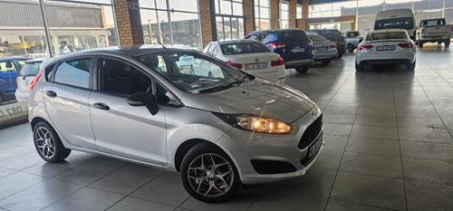 Ford Fiesta 1.4i (71 kW) Ambiente Hatch Back