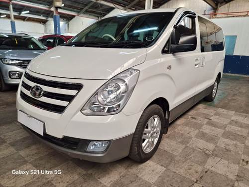 Hyundai H1 2.4 CVVT GLS 9 Seater
