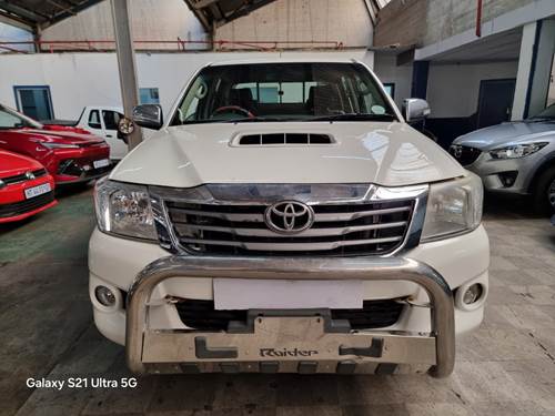 Toyota Hilux ( II) 3.0 D-4D Raider R/B Double Cab