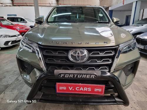 Toyota Fortuner V 2.8 GD-6 VX Auto