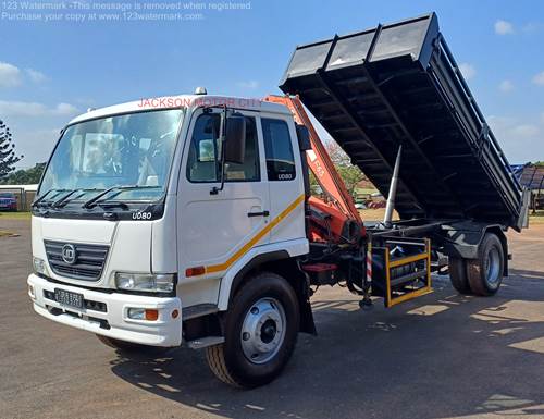 Nissan UD - 80B 