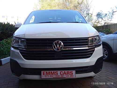 Volkswagen (VW) Transporter T6.1 Crew Bus 2.0 TDi (110kW) LWB DSG (5 Seater)