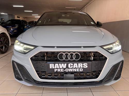 Audi A1 Sportback 2.0 T FSI S-line S-tronic (40 TFSI)