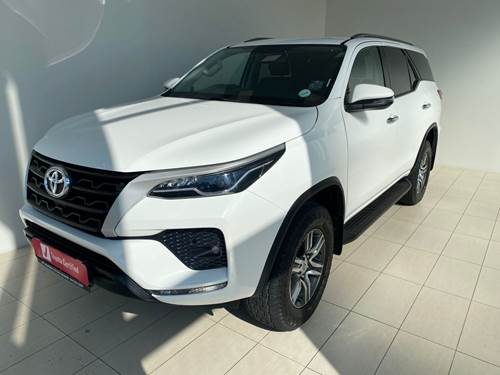 Toyota Fortuner IV 2.4 GD-6 4x4 Auto
