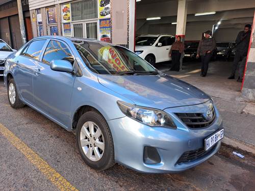 Toyota Corolla 1.6 Quest