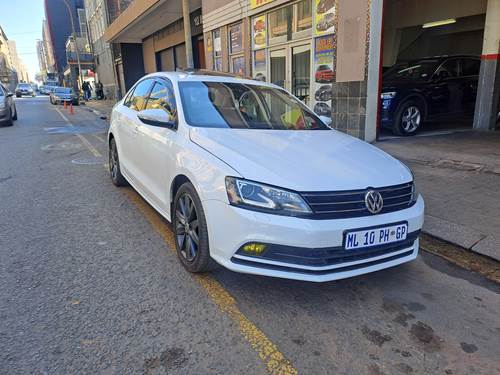 Volkswagen (VW) Jetta 1.4 TSi Comfortline DSG