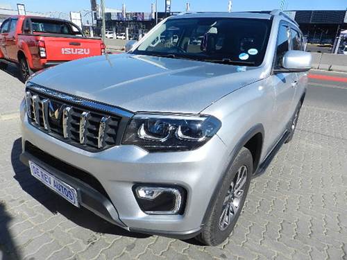 Mahindra Scorpio 2.2 CRDe mHawk 8 Seater (S10)