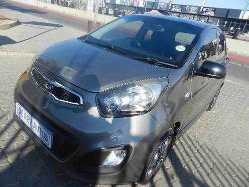 Kia Picanto 1.0 Street