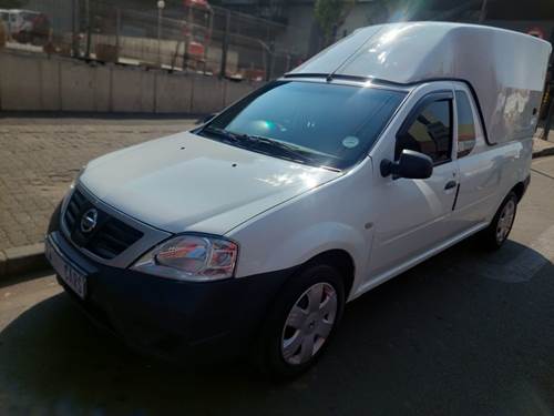 Nissan NP200 1.6i