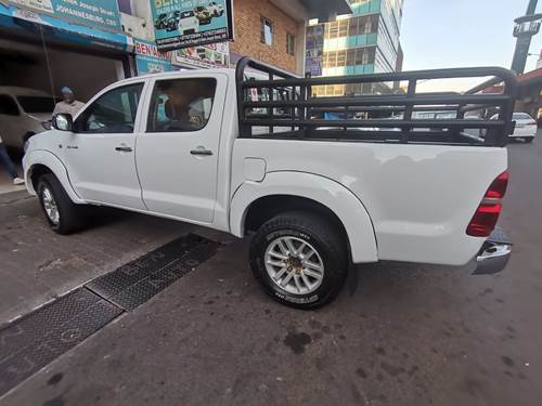 Toyota Hilux ( I) 3.0 D-4D Raider R/B Double Cab