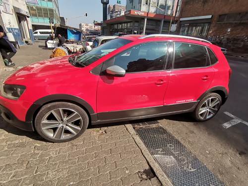 Volkswagen (VW) Polo Cross () 1.6
