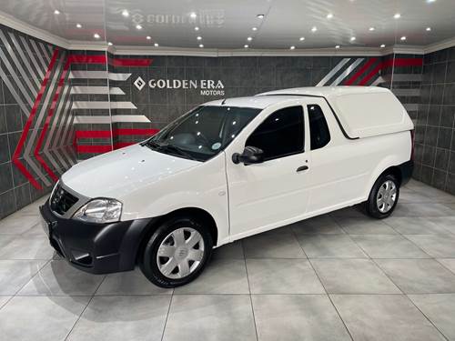 Nissan NP200 1.6i Pack