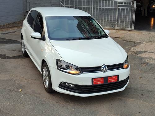 Volkswagen (VW) Polo Vivo 1.4 Hatch Comfortline 5 Door