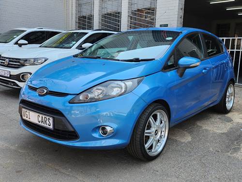 Ford Fiesta 1.4i (71 kW) Ambiente Hatch Back