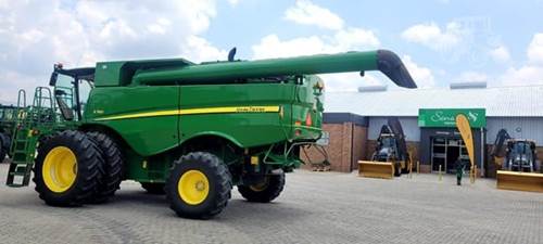 John Deere S760 (Agric)