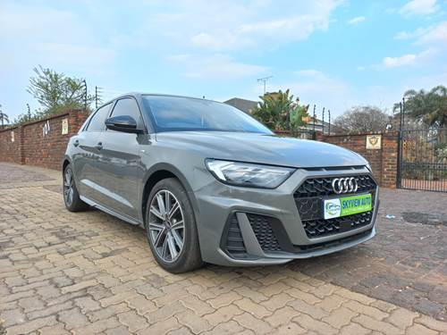 Audi A1 Sportback 1.0 TFSI S-Line S-tronic (30 TFSI)