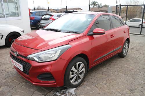 Hyundai i20 1.4 (74 kW) Fluid Auto
