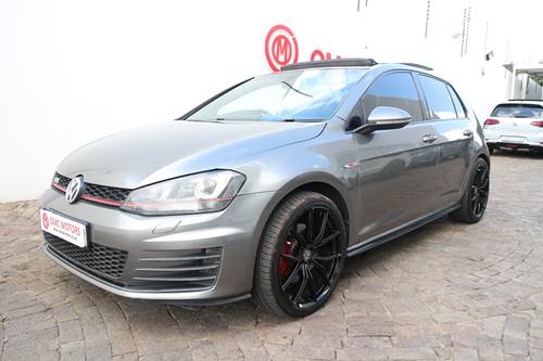 Volkswagen (VW) Golf 7 GTi 2.0 TSi DSG