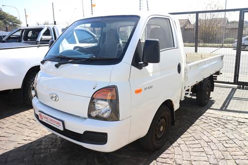 Hyundai H100 2.6 D Euro II Chassis Cab