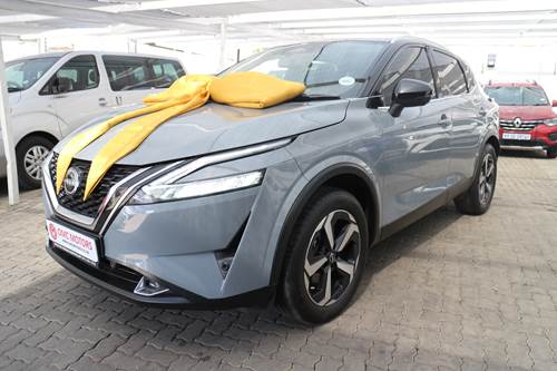 Nissan Qashqai 1.3 T Acenta Plus XTRONIC
