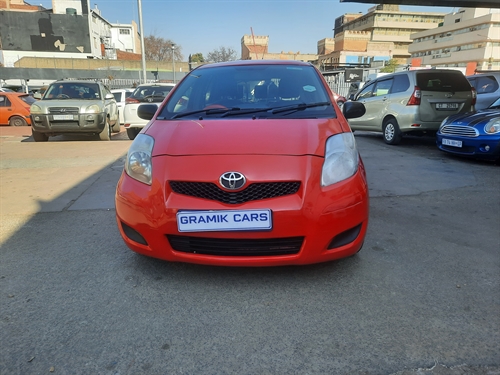 Toyota Yaris 1.3 Xi 5 Door