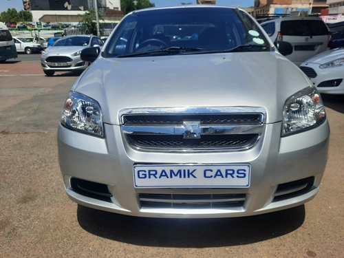 Chevrolet Aveo 1.6 LS Sedan