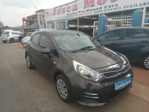 Kia Rio V 1.4 Hatch
