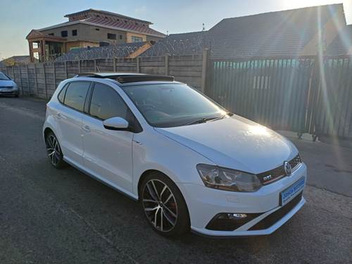 Volkswagen (VW) Polo GTi DSG