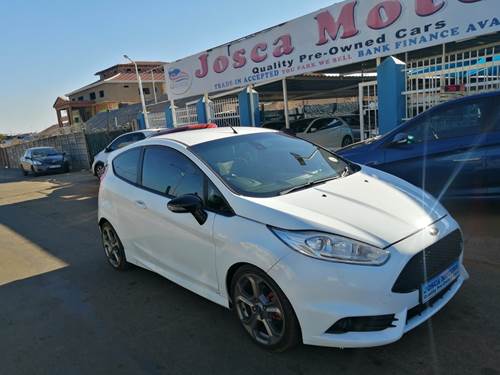 Ford Fiesta ST 1.6 EcoBoost GDTi